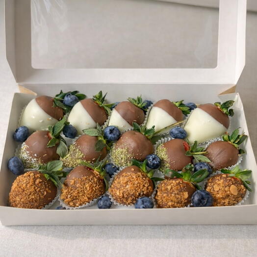 Клубника в шоколаде 15 ягод