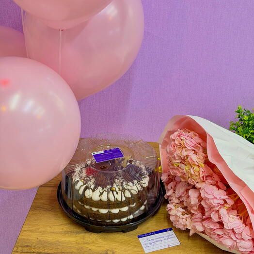 Торт 1кг + букет гортензий + шарики к 8 марта