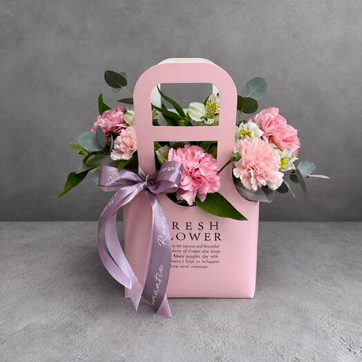 Диантусы в сумочке с ручками 🌸💖