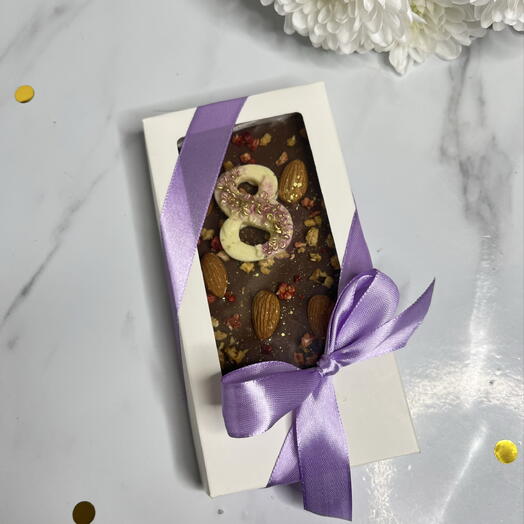 Шоколад на 8 марта