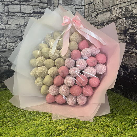 Букет из клубники в шоколаде (45 ягод)