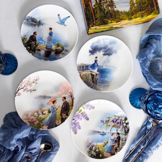 Набор тарелок из костяного фарфора
