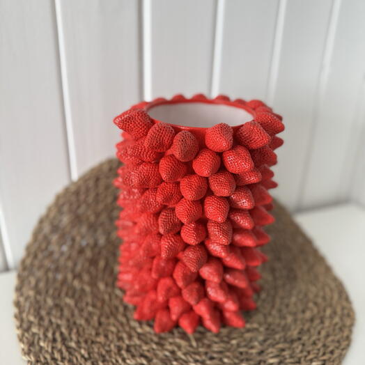 Ваза «Клубника» ручная работа