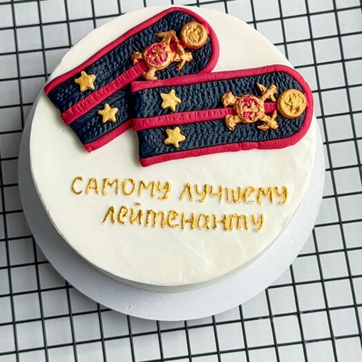 Бенто торт лейтенанту