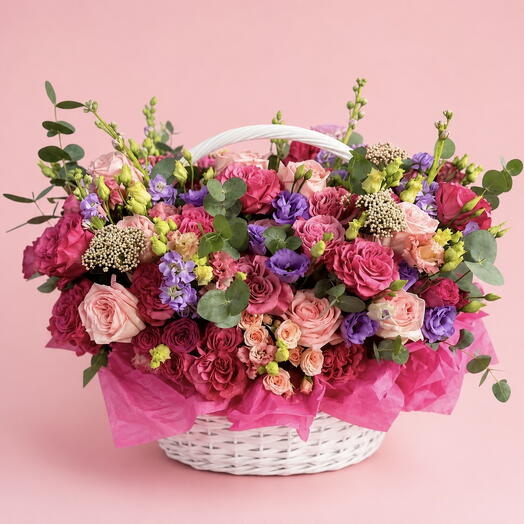 Pink Emotion — роскошная корзина с розами