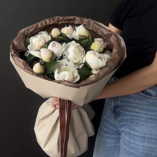 Букет нежных пионов ( ароматные)