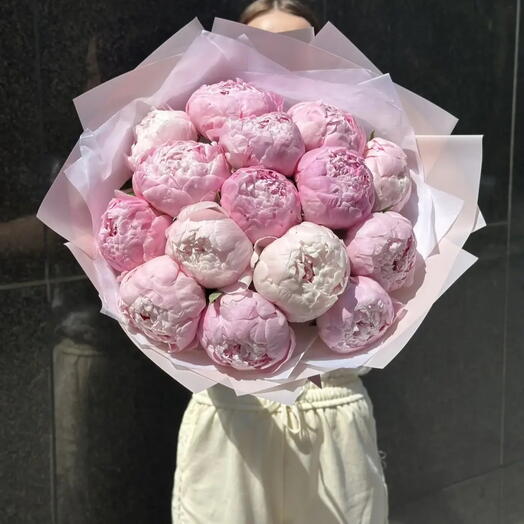 15 пионов