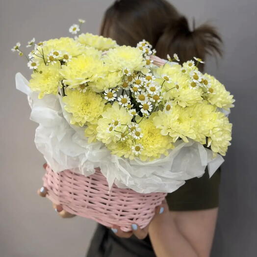 Корзиночка с желтой хризантемой 🌼