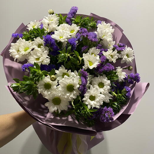 Summer flower cloud, букет из хризантем-ромашек