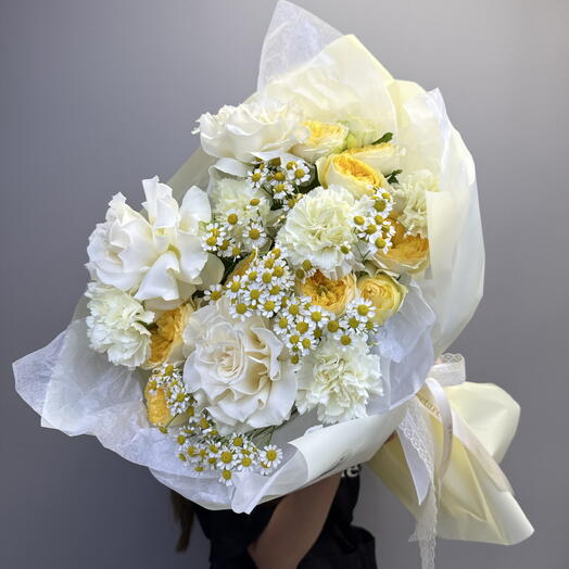 Авторский букет с ромашкой и французской розой 🌼💛
