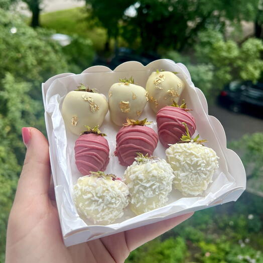 Клубника в шоколаде Набор "Pinky white"