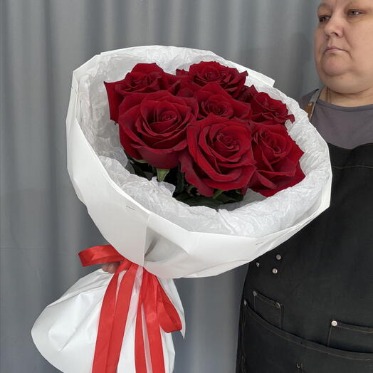 Букет7 красных роз Эквадор