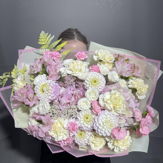Премиальный букет с гортензией и георгинами 🌸