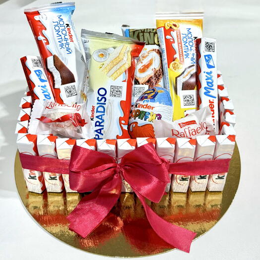 Композиция/ Торт из kinder с бантом Сладкий бум💝