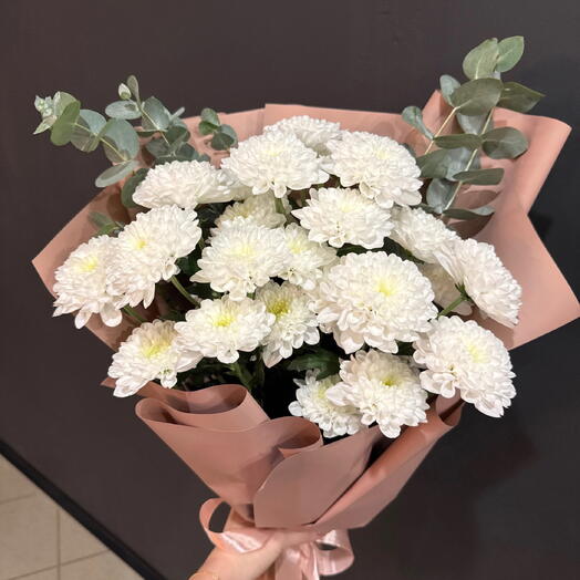 Букет из кустовых хризантем