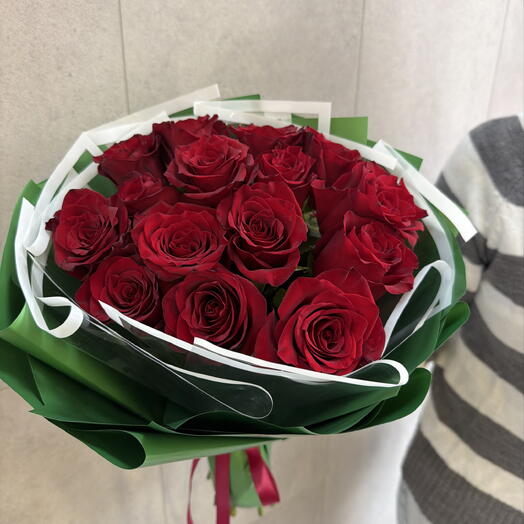Букет из 15 роз 🌹