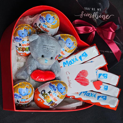 🎁 Подарок Любимой, её любимые сладости и мини мишка "Люблю/Love"
