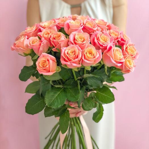✅ Bouquet of roses