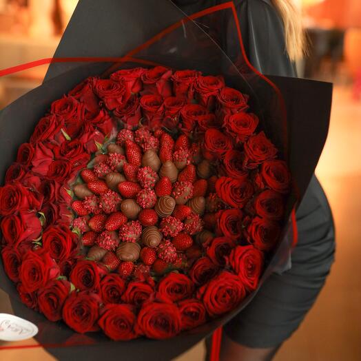 Flowers and strawberries in chocolate - VIP