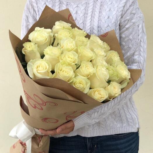 25 white roses in crafting