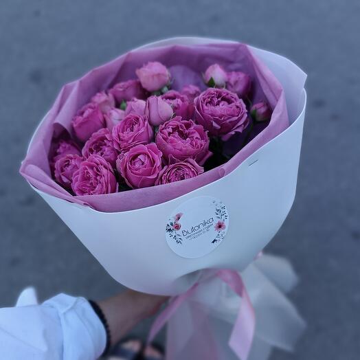 Пионовидные VIP кустовые розочки