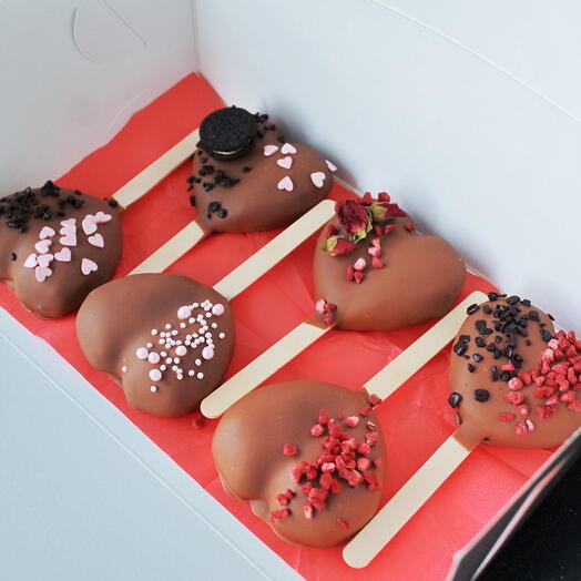 Cake pops heart