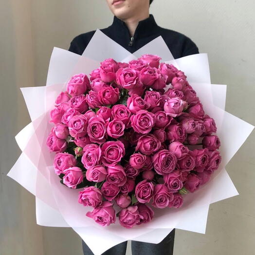 Peony-shaped roses (mono 21)
