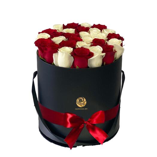 Peanut - 25 Red and White Roses in Black Box