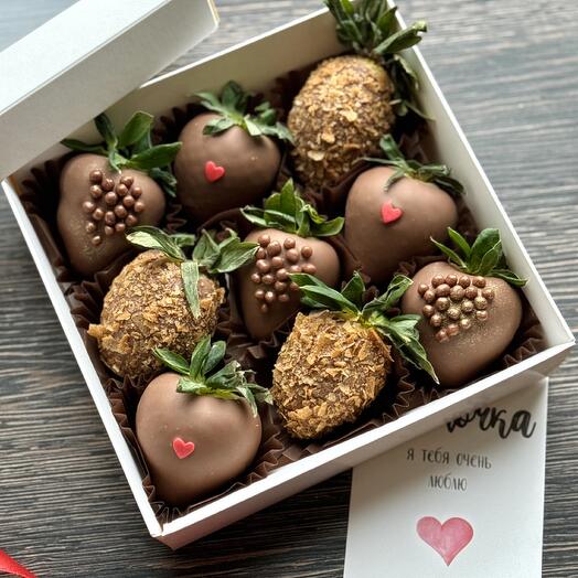 Fresas cubiertas de chocolate.️Regalo de niña