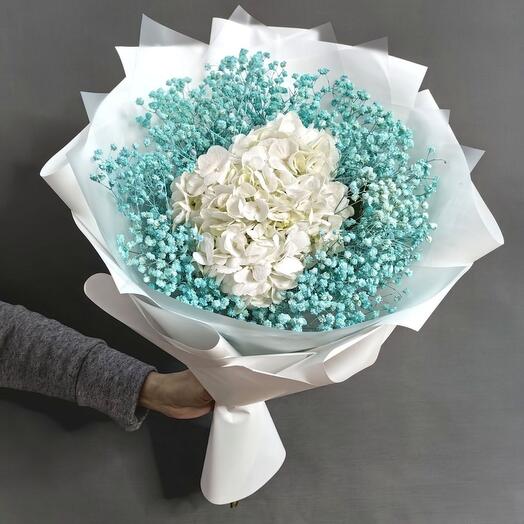 Bouquet with hydrangea and gypsophila "Tiffany" (art.1700)