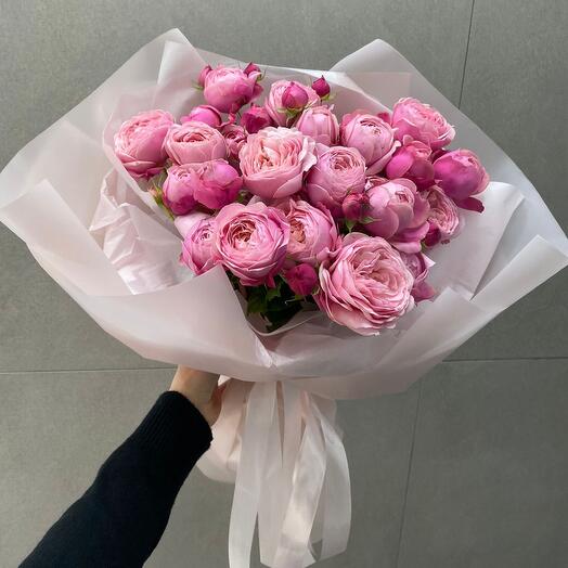 Букет Бомба️😍из нежных кустовых пионовидных розочек️😍