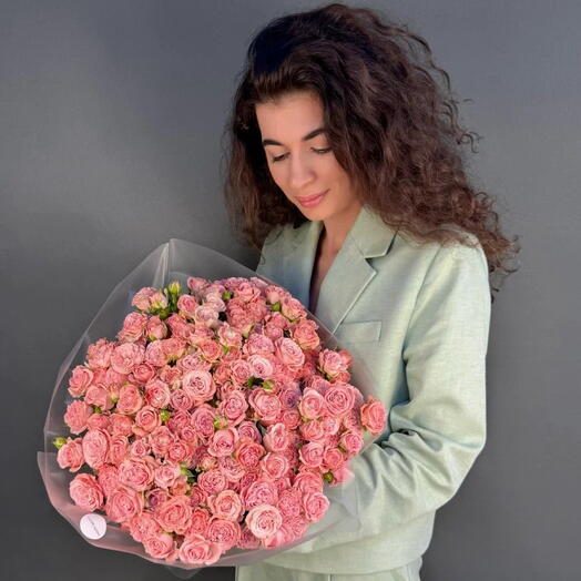 Bouquet of pink bushy peony-shaped Bombastic Roses (Size XL)