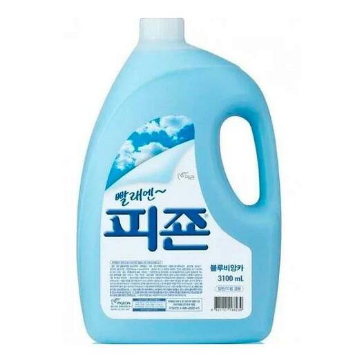 Pigeon Regular Fabric Softener Blue Bianca Кондиционер для белья с ароматом сандала - 3,1 л (бутыль)