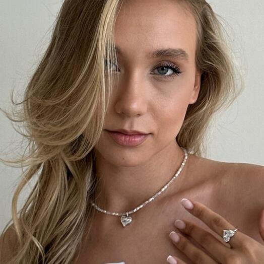 Jewelry | Jewelry glass choker with inserts | silver color