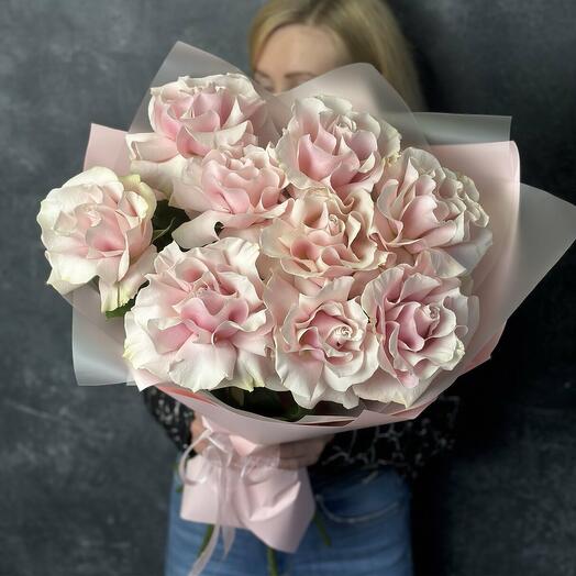 Букет из 9 французских розовых роз