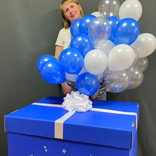 Коробка с шарами малышами