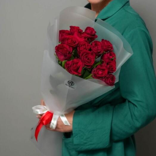 Букет из 15 красных роз