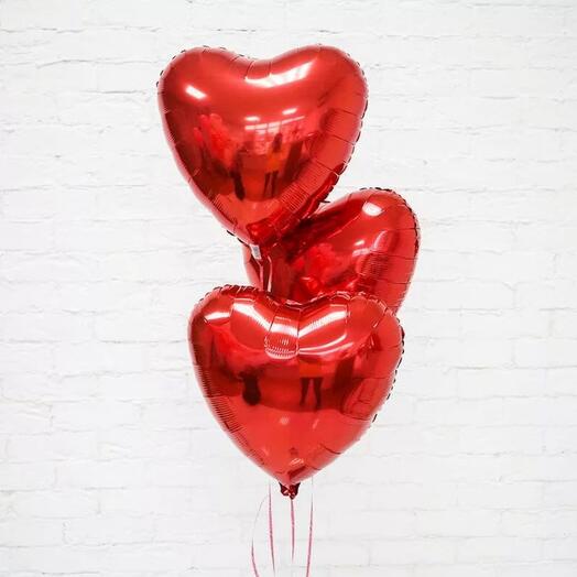 3 red hearts