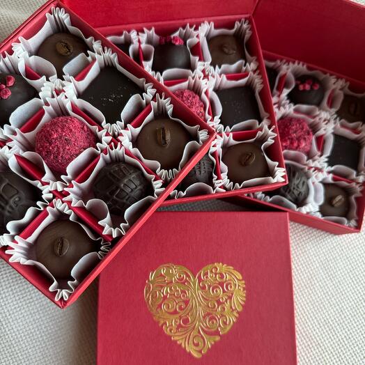 Коробка шкатулка на 27 конфет ПП для девушки, мамы, сестры, коллеги, начальника