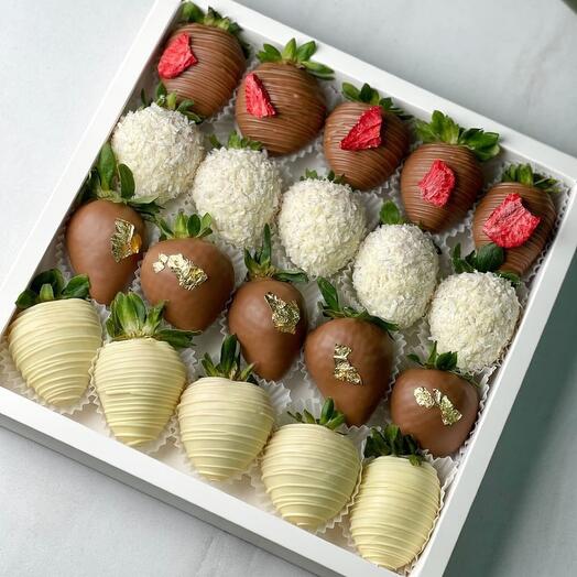 Chocolate-covered strawberries 20 pieces