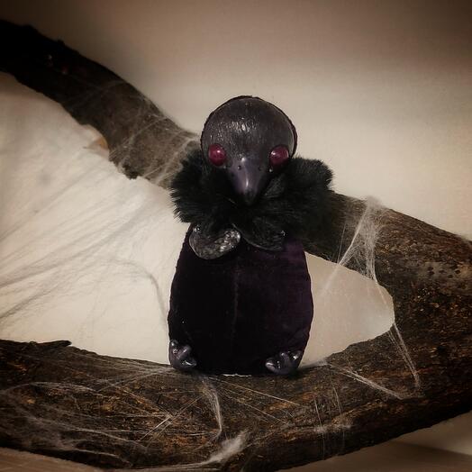 Raven purple red eyes