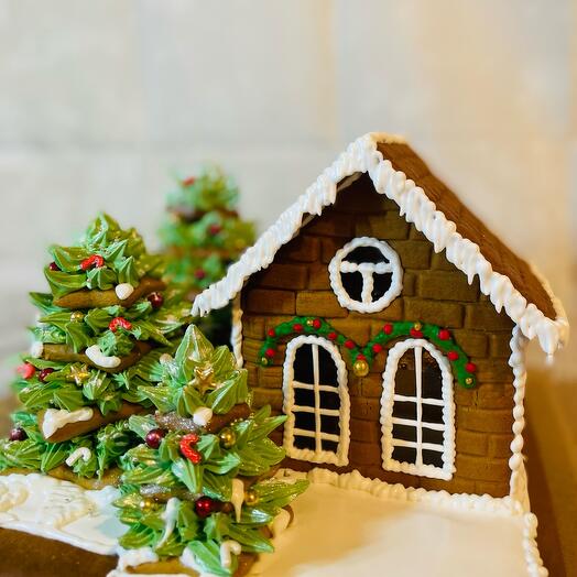 Пряничный домик в лесу