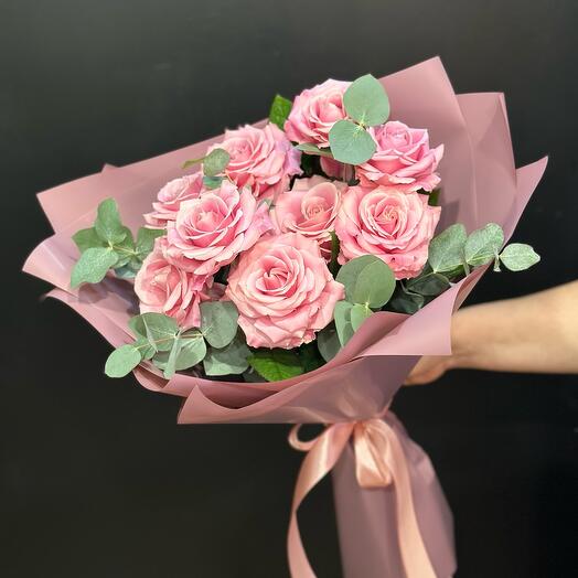 Bouquet of pink roses with eucalyptus