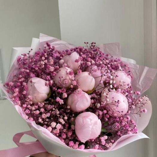 Пионы с гипсофилой