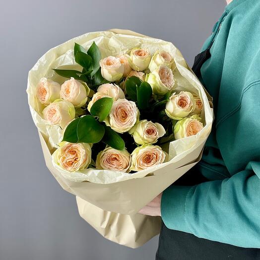 Rosas en forma de peonía arbustiva