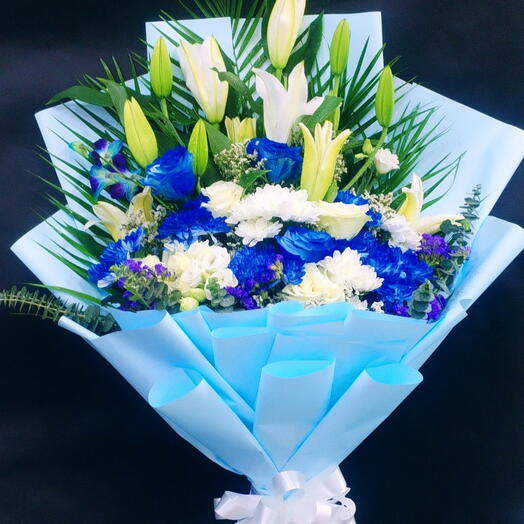 Special Blue Flower Bouquet