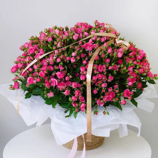 Спрей розы в кашпо L