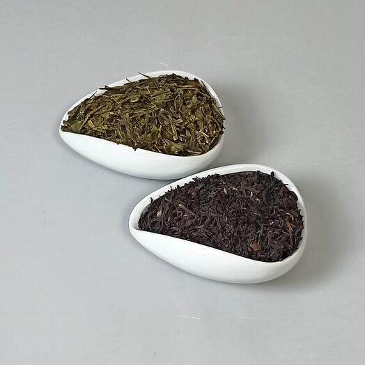 Черный индийский чай и зеленый чай Сенча, по 100 гр