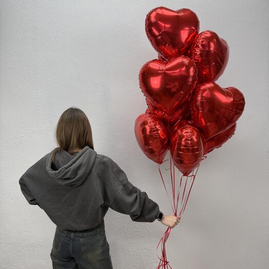 Шарики сердечки красные с гелием 10 штук для девушки
