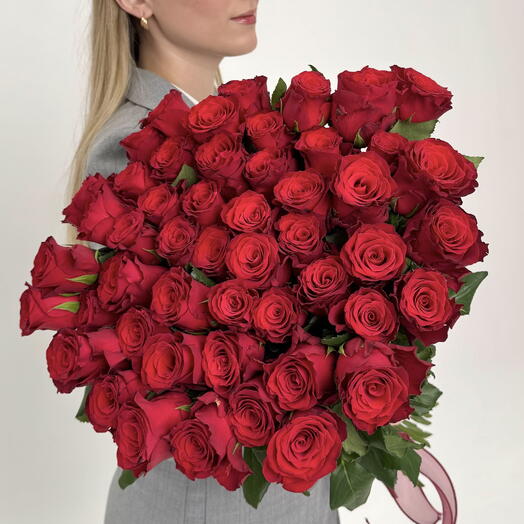 Букет из 51 красной розы